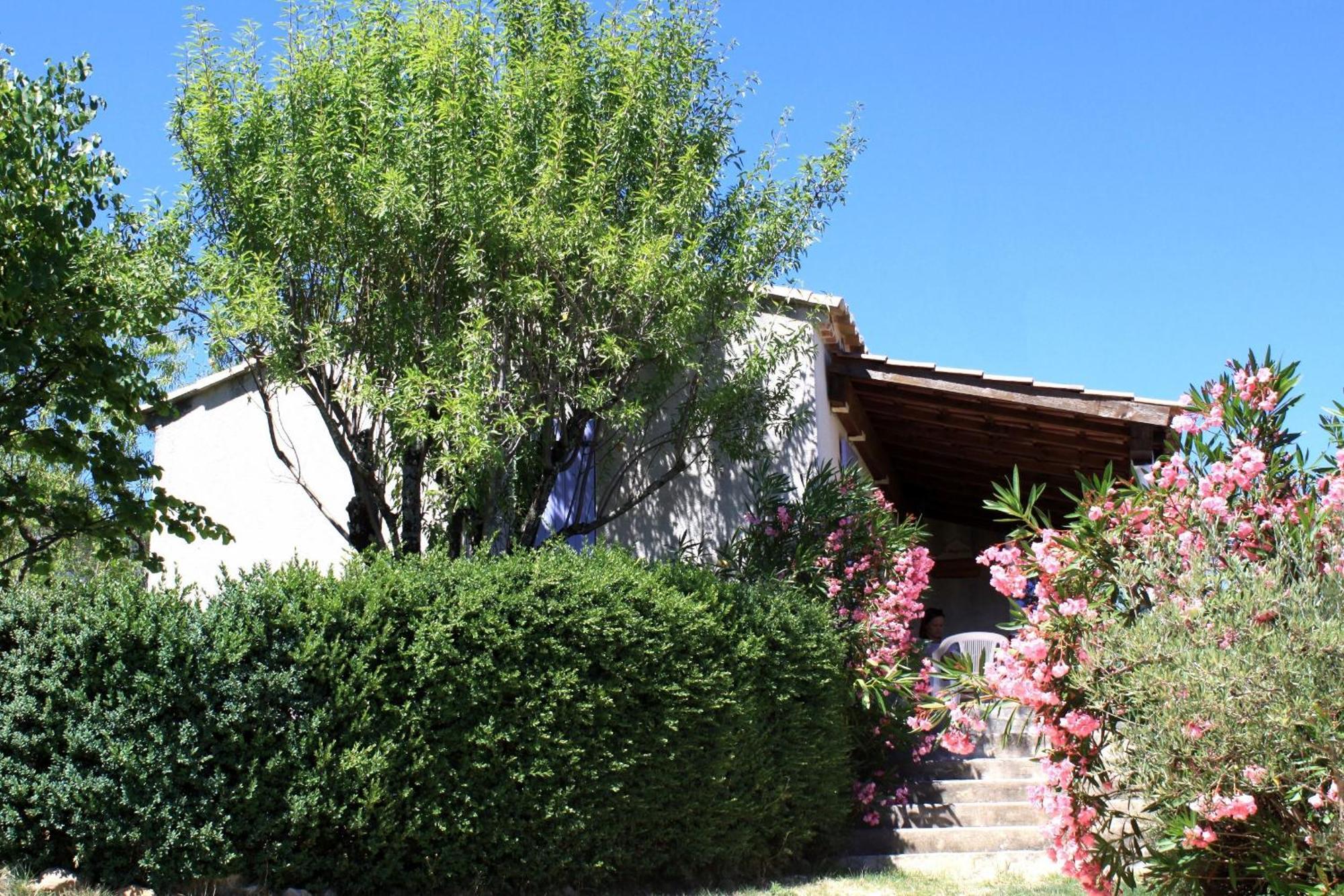 Village De Gites La Fontinelle Bessas Extérieur photo