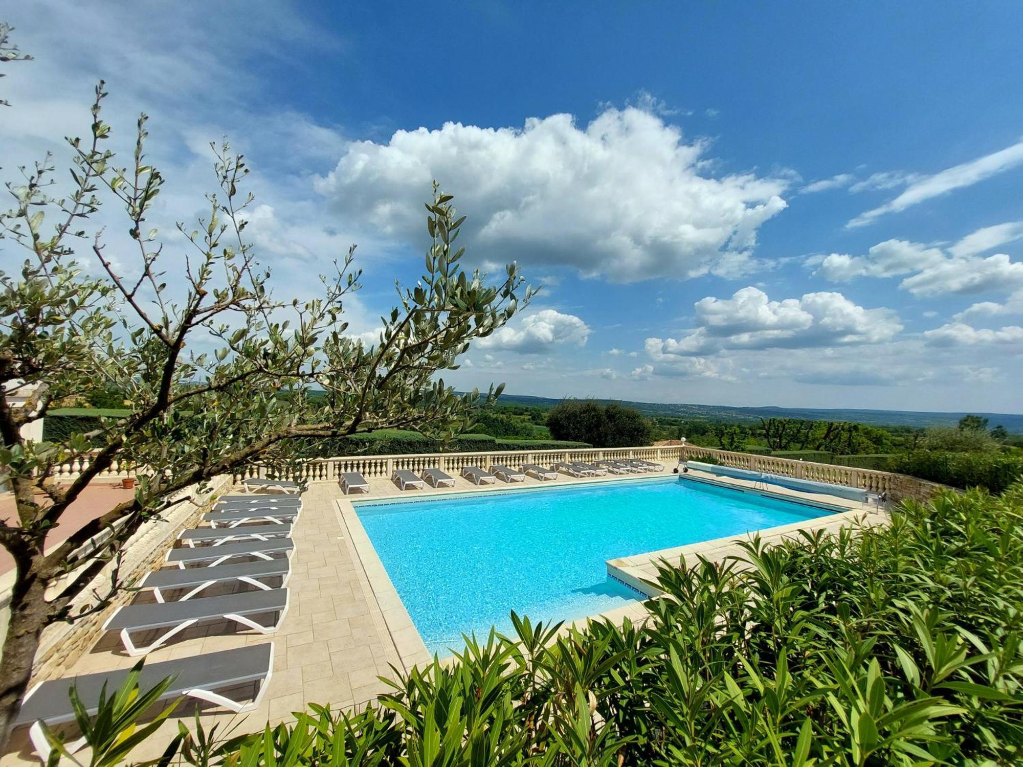 Village De Gites La Fontinelle Bessas Extérieur photo