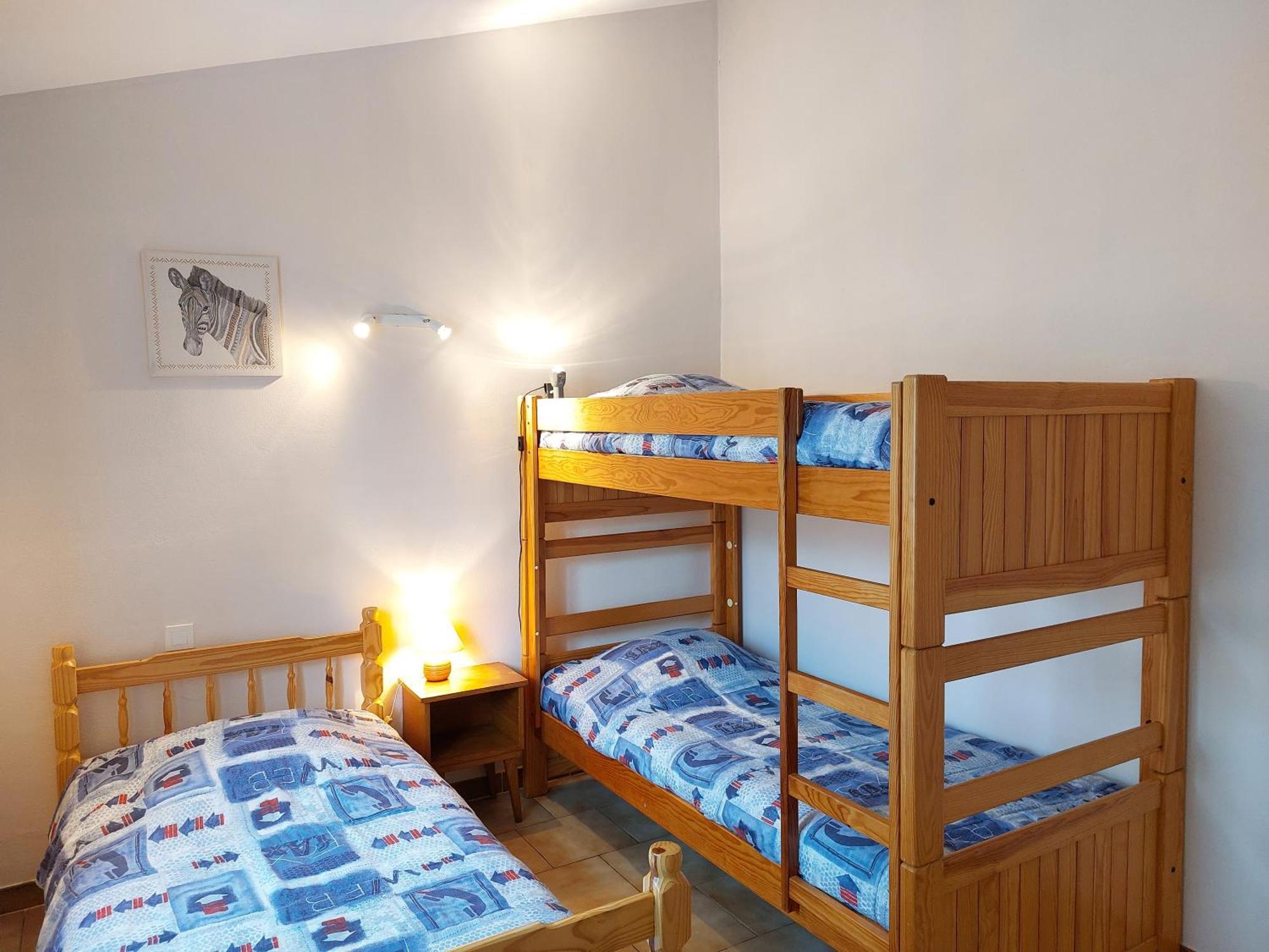 Village De Gites La Fontinelle Bessas Chambre photo