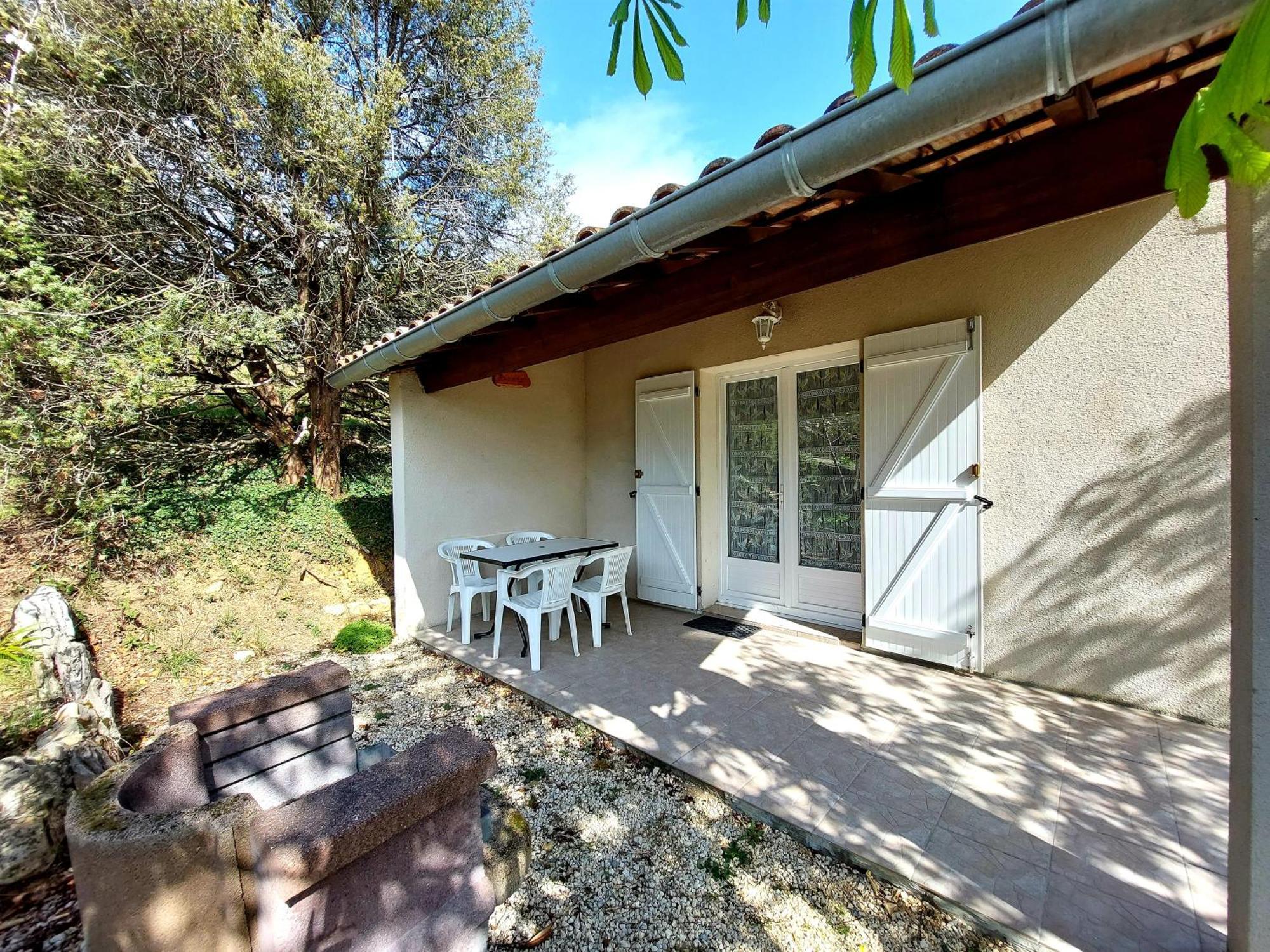 Village De Gites La Fontinelle Bessas Chambre photo